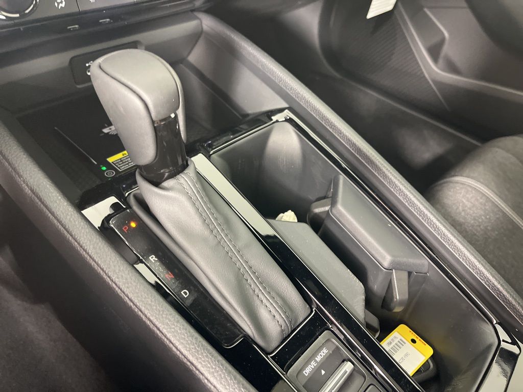 2025 Honda Accord Sport 23