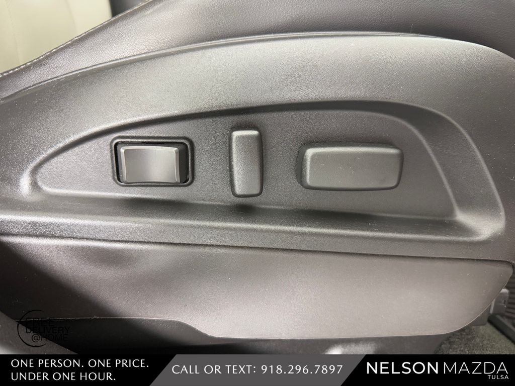 Used 2015 Red Chevrolet LTZ image 44