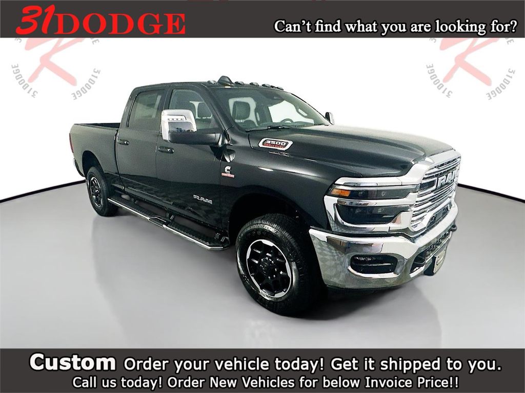 2025 RAM 3500 Laramie Crew Cab 4WD