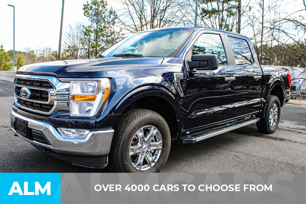 2023 Ford F-150 XLT photo 2