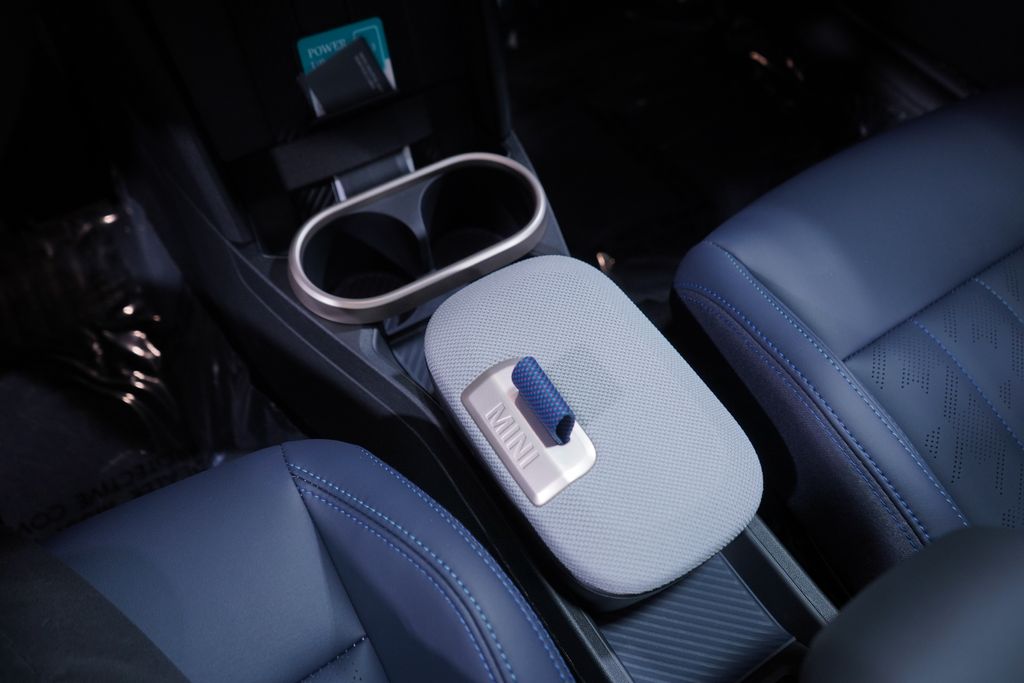 Thumbnail: 2026 MINI Cooper - 12