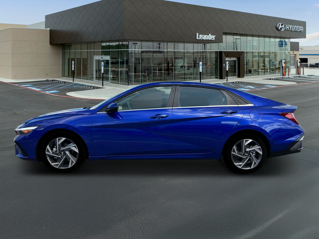 2025 Hyundai Elantra SEL 3