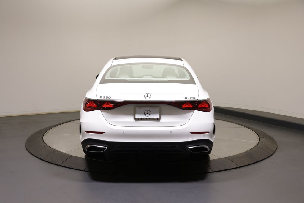Thumbnail: 2026 Mercedes-Benz E-Class - 6