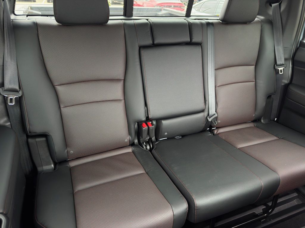 2026 Honda Ridgeline Black Edition Gray at Community Honda