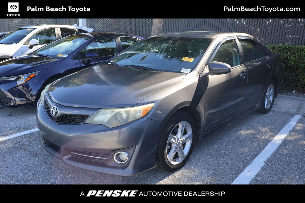 2014 Toyota Camry SE -
                  West Palm Beach, FL