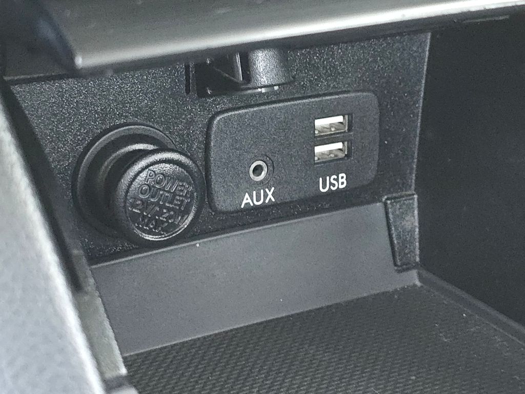 2016 Subaru Legacy 2.5i photo 29