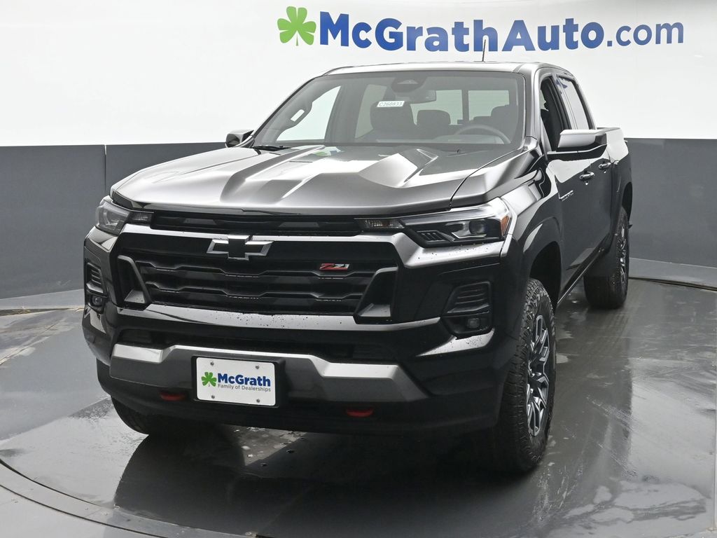 View vehicle photo 5