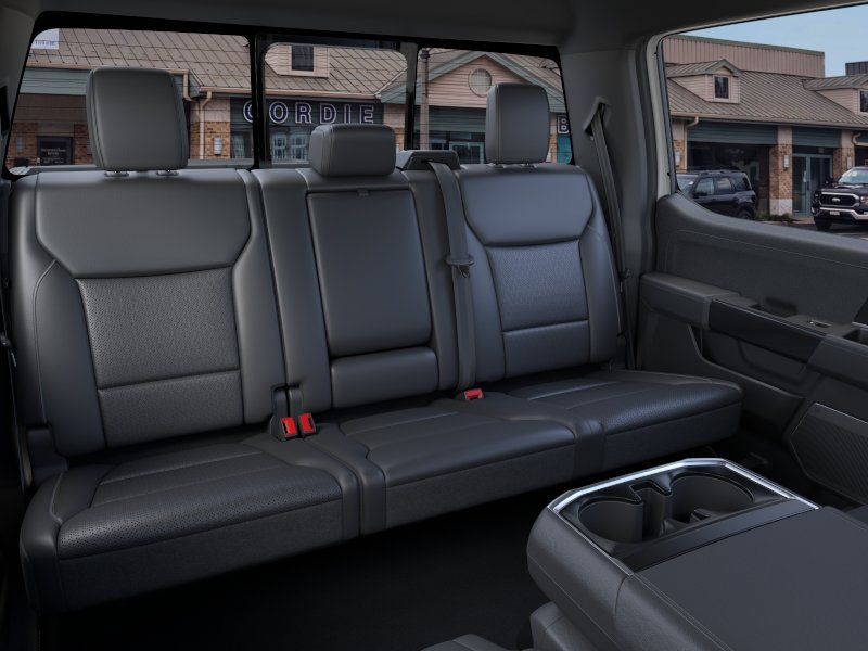 New 2026 Oxford White Ford Lariat image 11