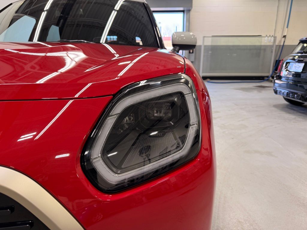 Thumbnail: 2026 MINI Cooper Countryman - 9