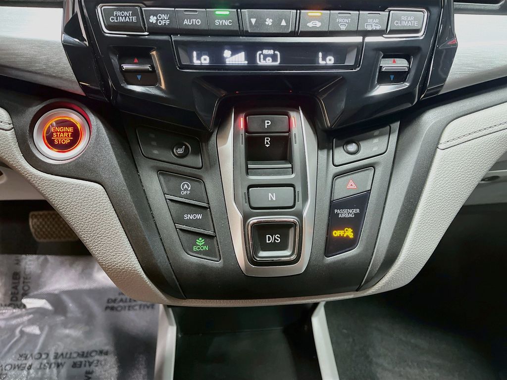 Used 2023 Gray Honda EX image 16