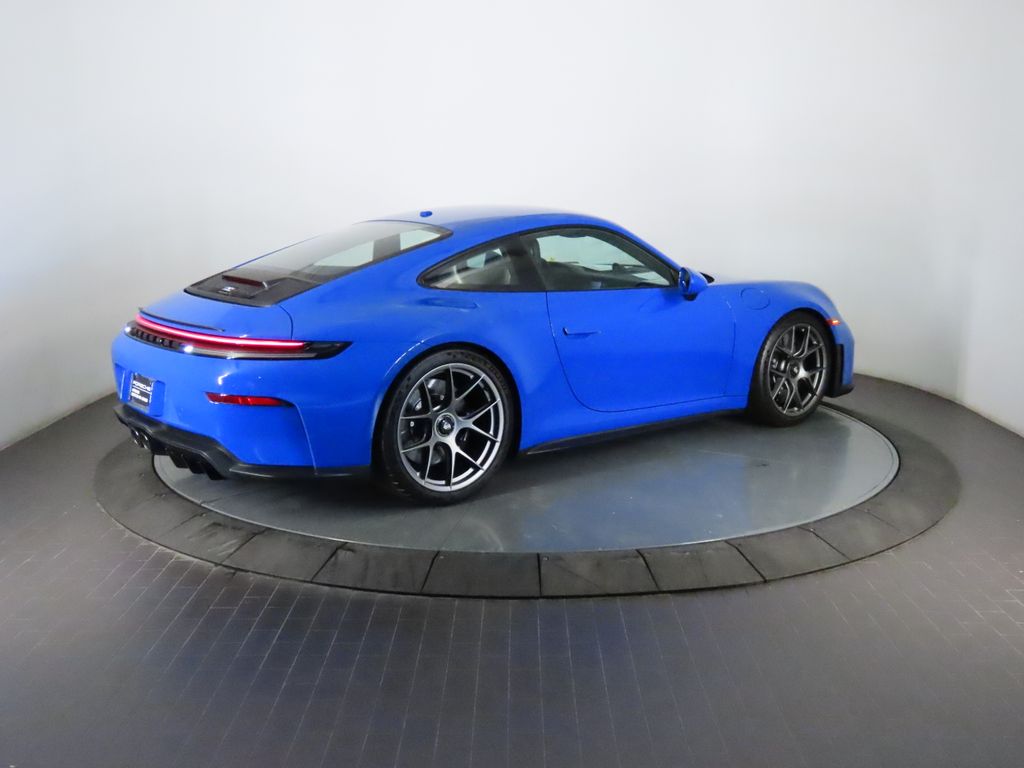 Thumbnail: 2026 Porsche 911 - 7