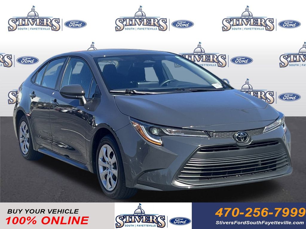 2025 Toyota Corolla LE FWD