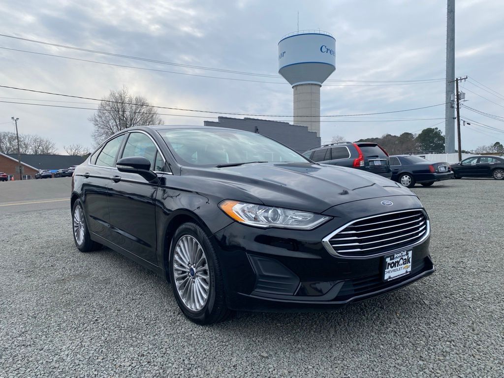 2020 Ford Fusion SE FWD
