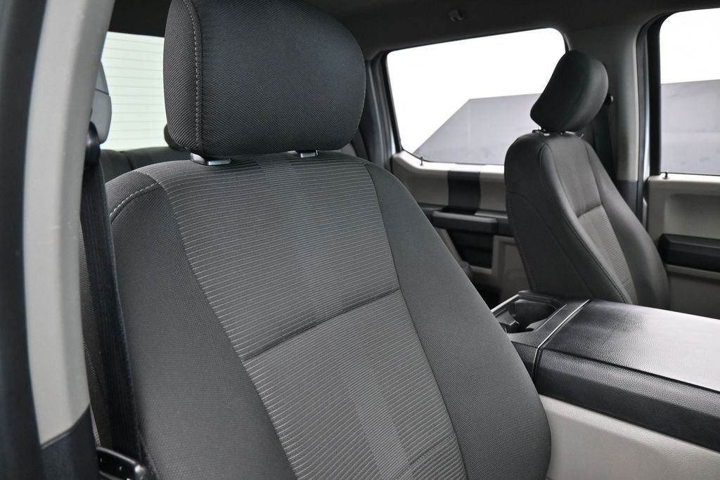 Used 2019 Ingot Silver Ford XL image 39