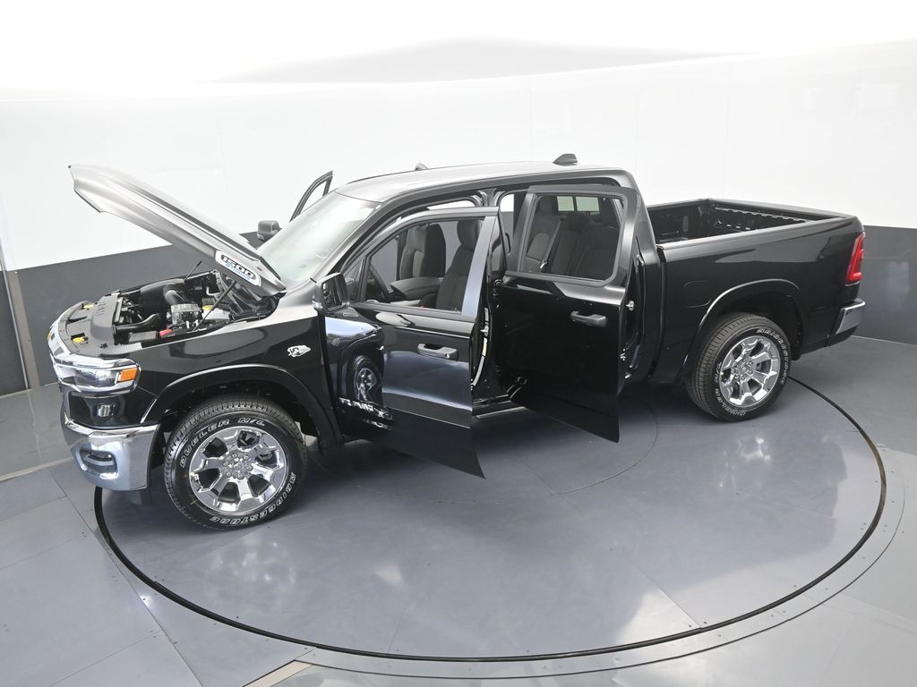 New 2026 Diamond Black Crystal Pearlcoat Ram Big Horn/Lone Star image 61