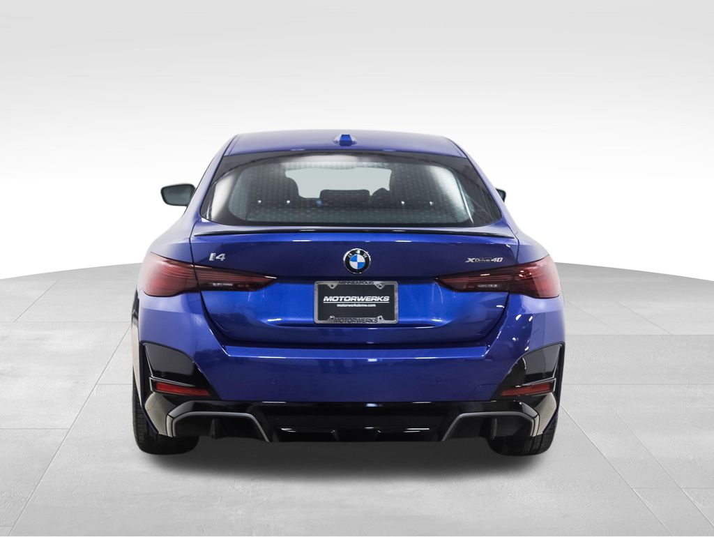 Thumbnail: 2026 BMW i4 - 4