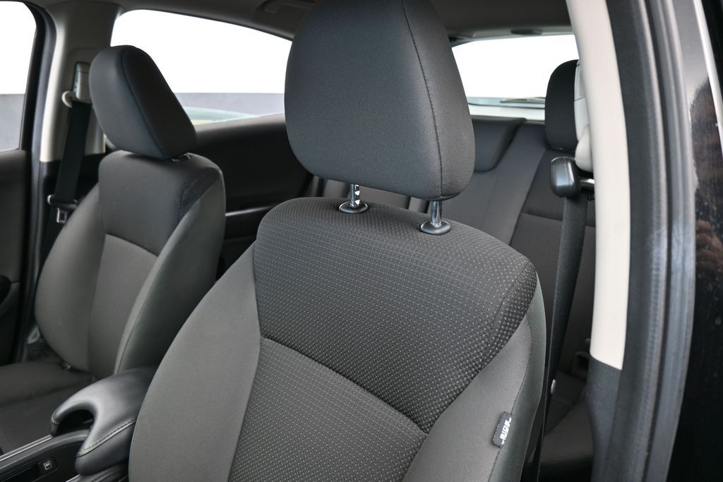Used 2022 Crystal Black Pearl Honda LX image 16