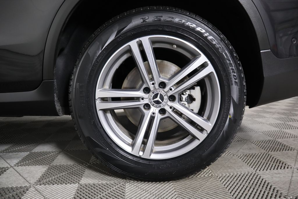 2022 Mercedes-Benz GLC 300 31