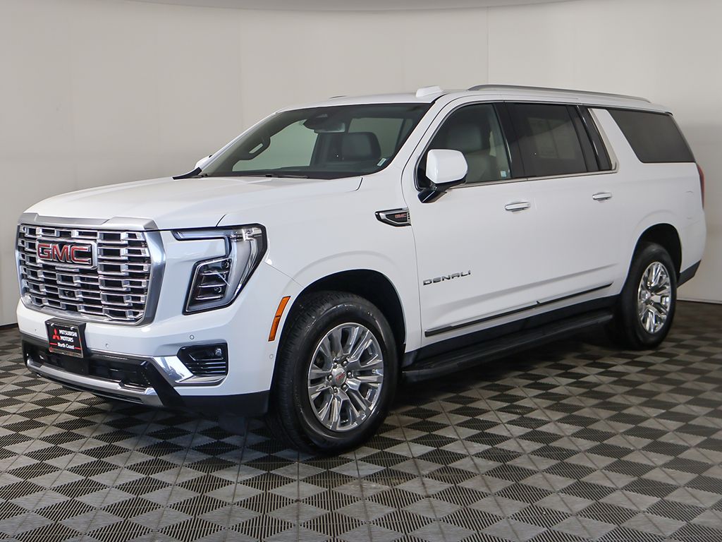 Used 2025 White GMC Denali image 15