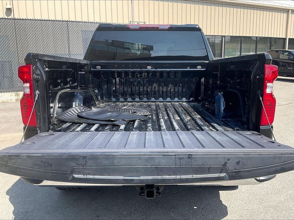 2024 Chevrolet Silverado 1500 — photo 30