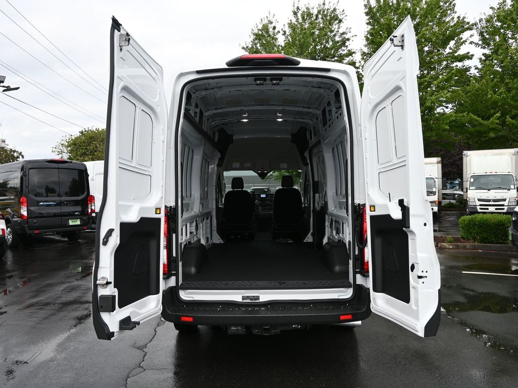 2025 Ford Transit 350