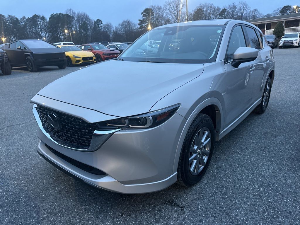 2025 Mazda CX-5 2.5 S Preferred Package's photo