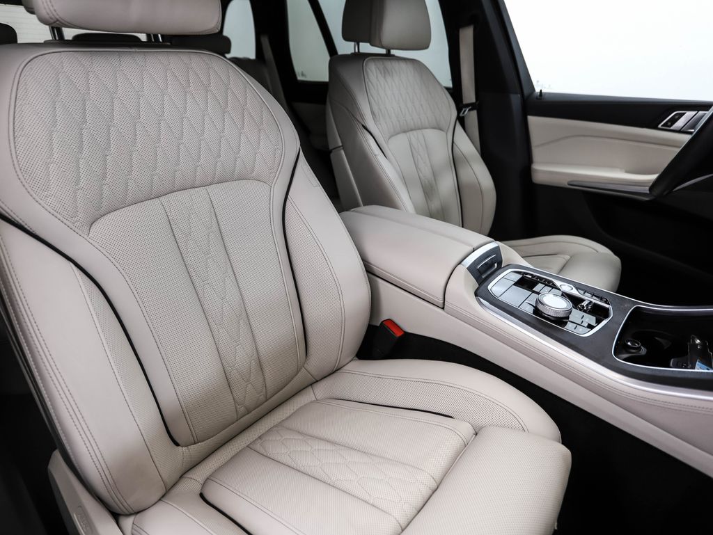 Thumbnail: 2024 BMW X5 - 31