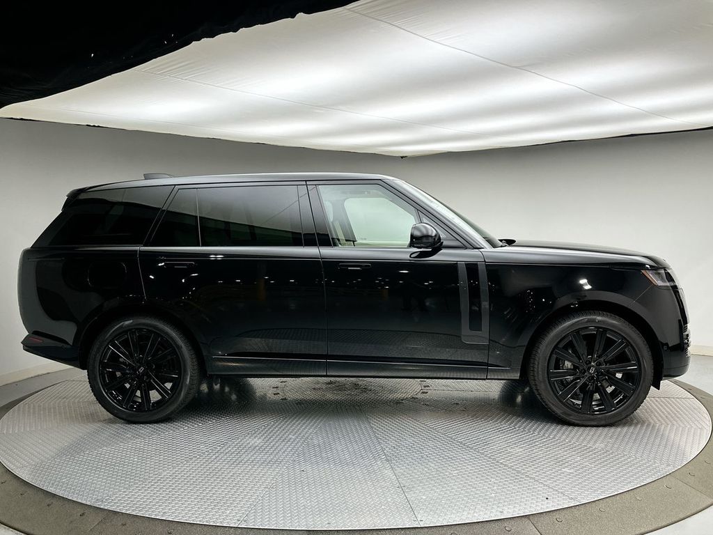 Thumbnail: 2027 Land Rover Range Rover - 4