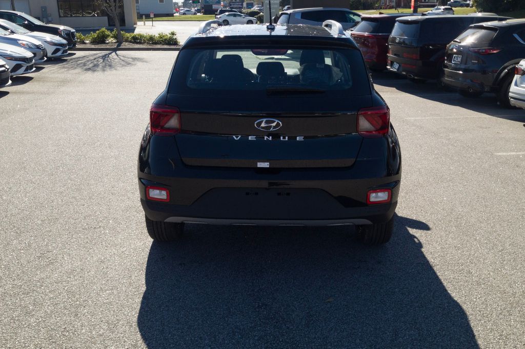 New 2026 Black Hyundai SEL image 6