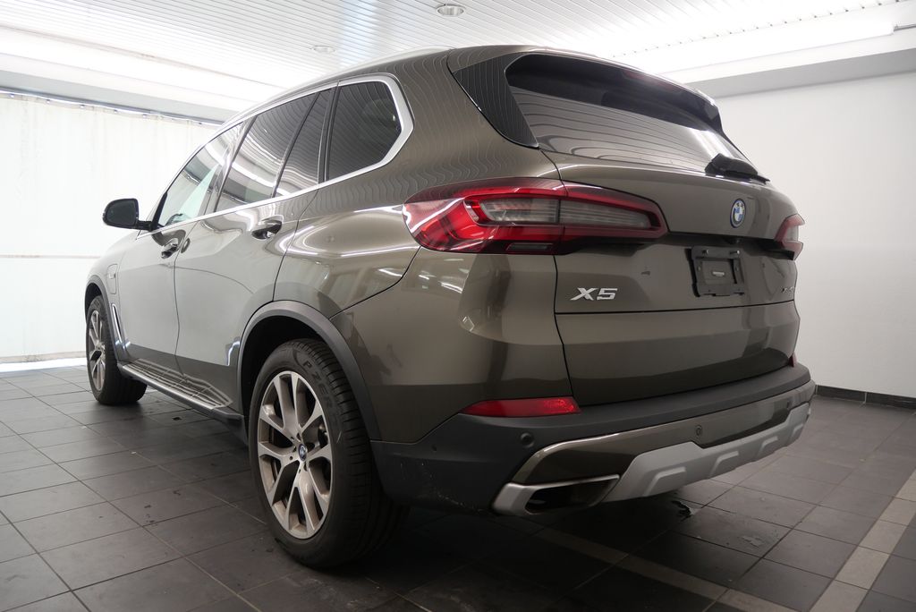 2023 BMW X5 xDrive45e 5