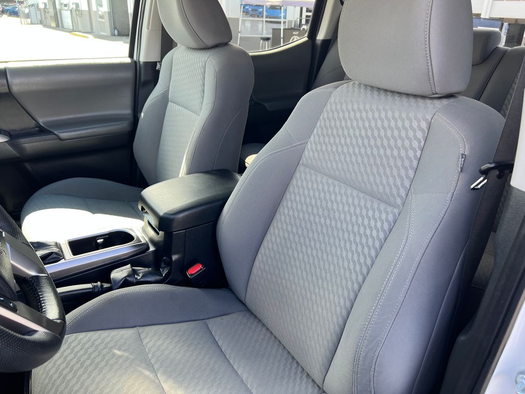 Thumbnail: 2023 Toyota Tacoma - 16