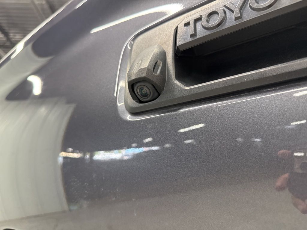 2023 Toyota Tacoma TRD Off-Road - 6