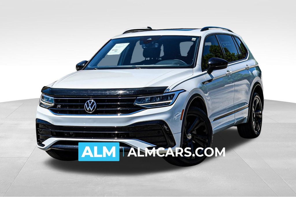 2023 Volkswagen Tiguan SE R-LINE BLACK