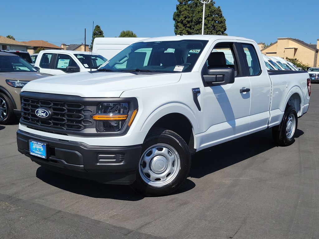 View vehicle photo 2