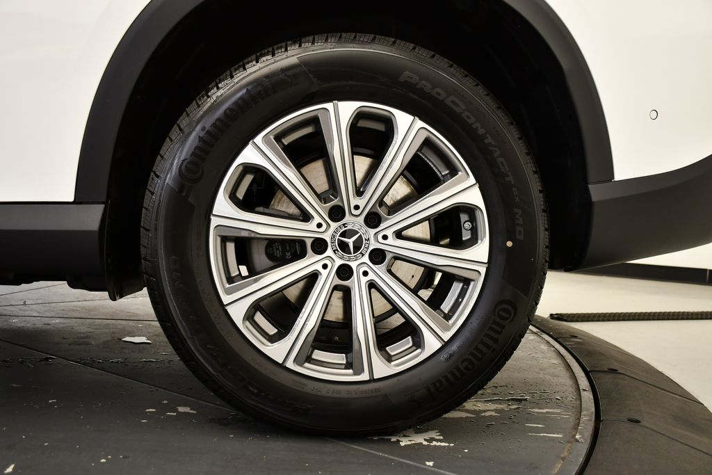 Thumbnail: 2026 Mercedes-Benz GLC - 14