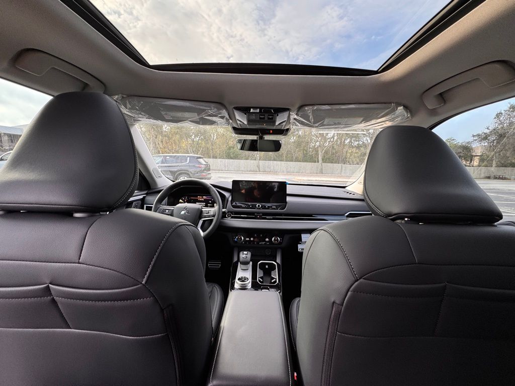 New 2026 Mitsubishi Outlander SUV