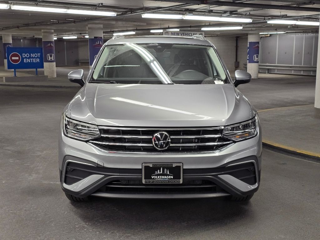 2024 Volkswagen Tiguan 2.0T SE 9