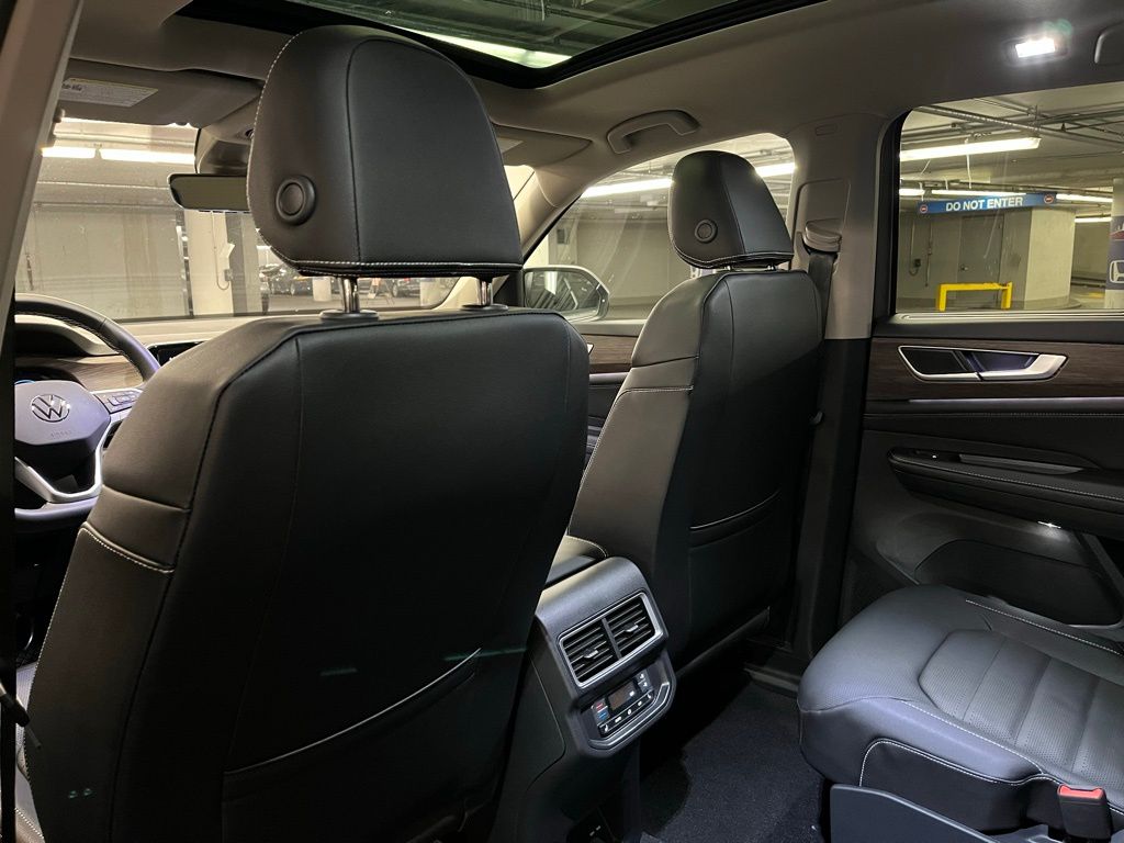 2026 Volkswagen Atlas SEL - Photo 24