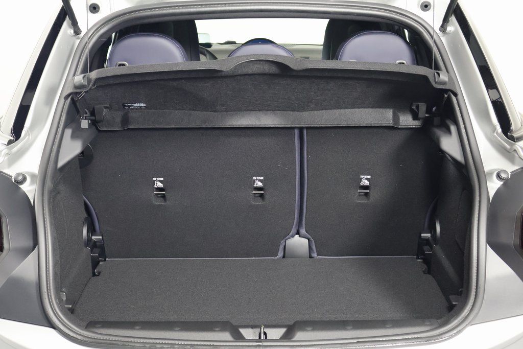 Thumbnail: 2026 MINI Cooper - 8