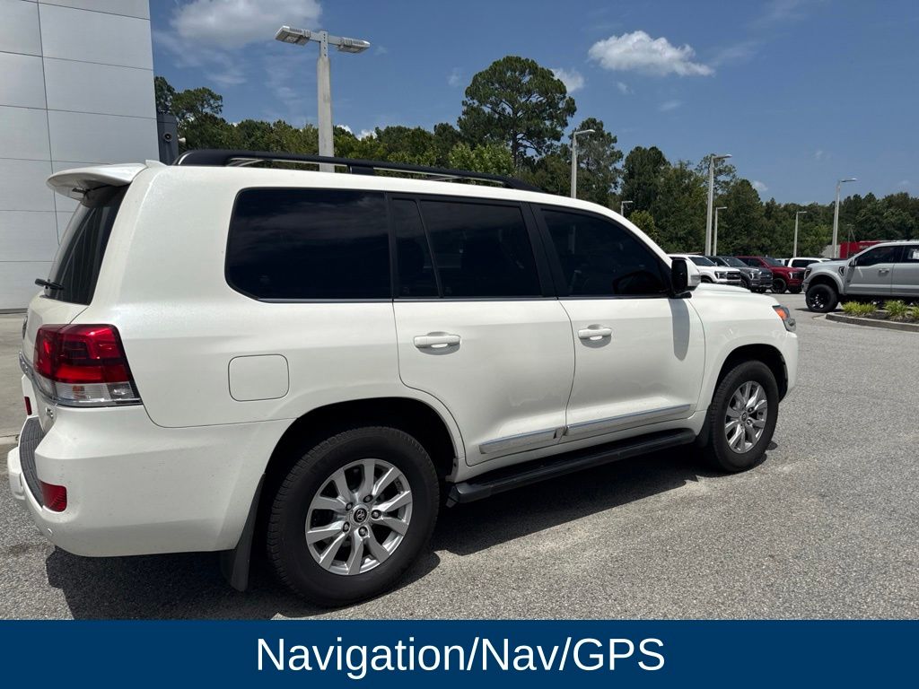 2018 Toyota Land Cruiser V8