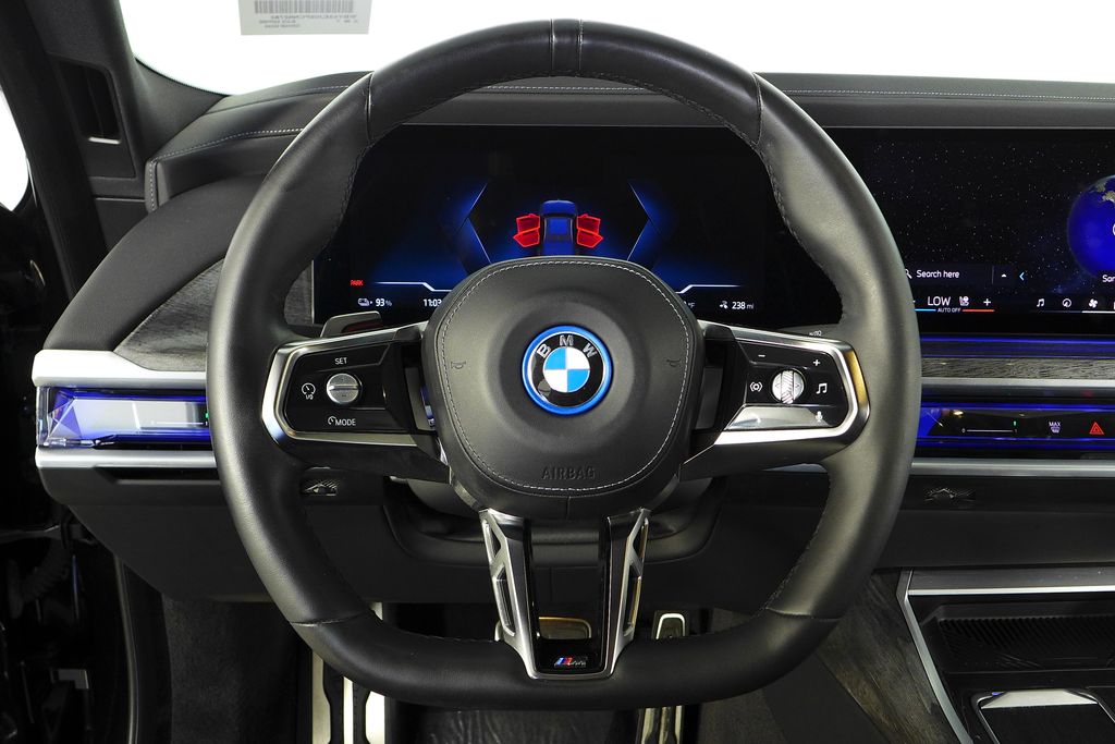 Thumbnail: 2023 BMW i7 - 26