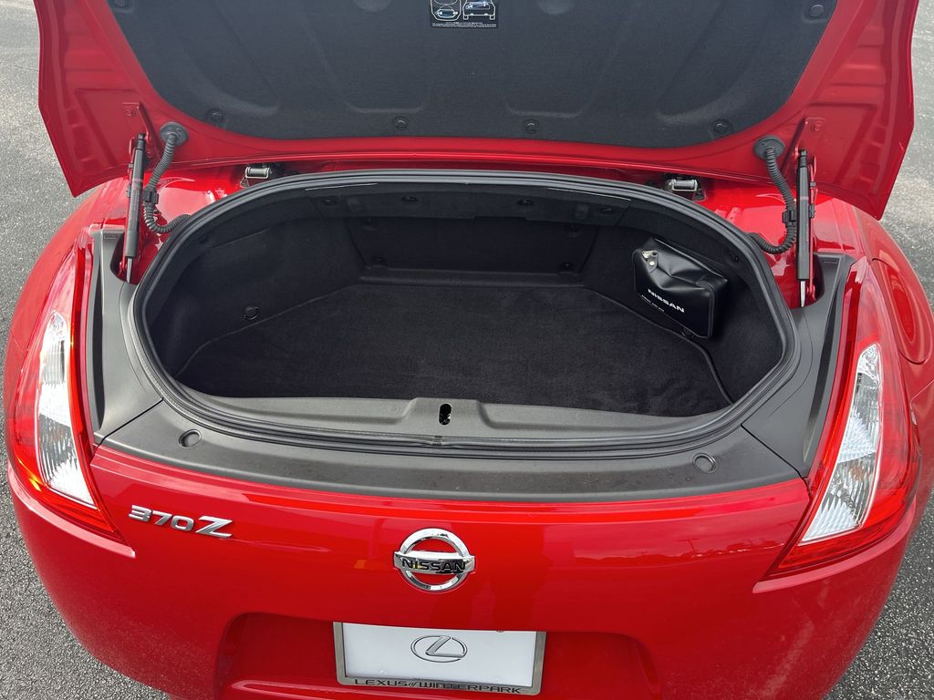 Thumbnail: 2013 Nissan Z - 13