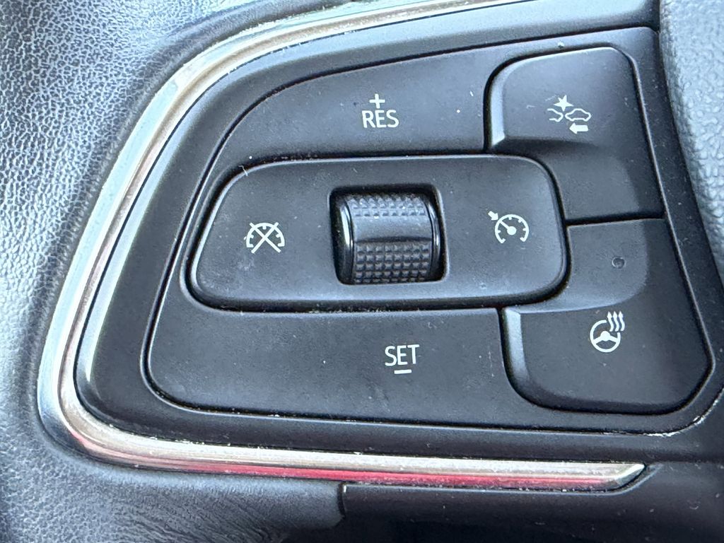 used 2021 Buick Envision car, priced at $19,993