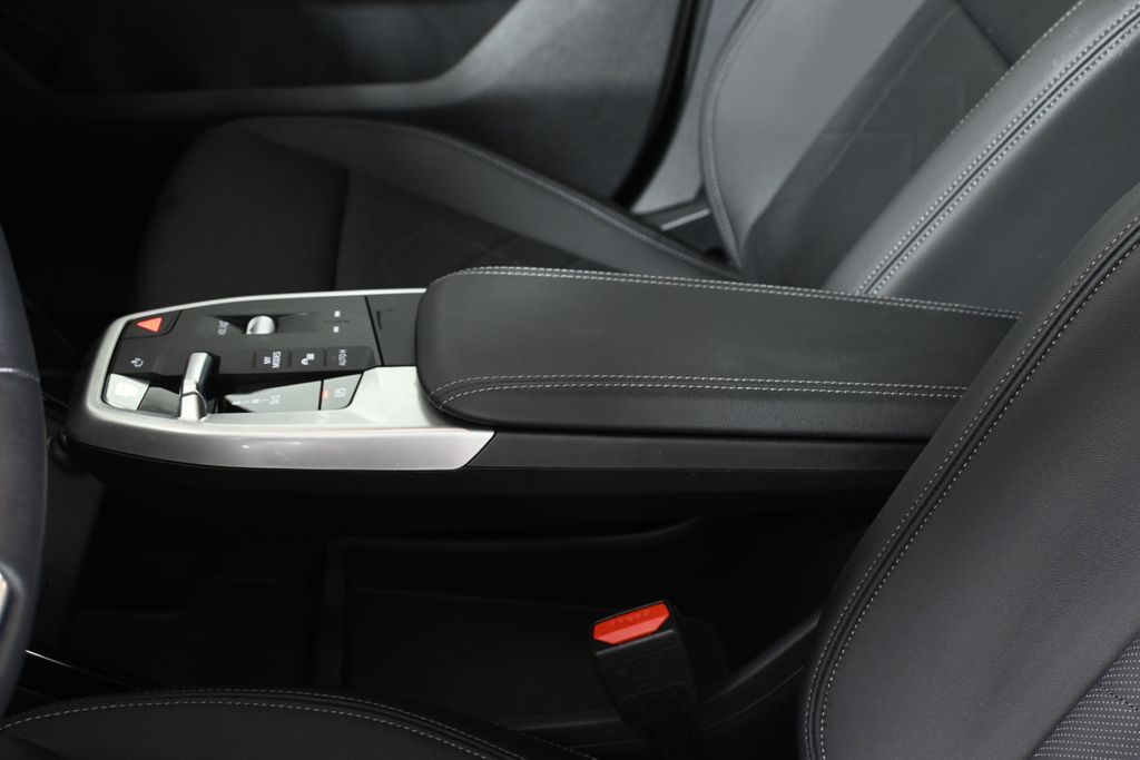 Thumbnail: 2023 BMW X1 - 24