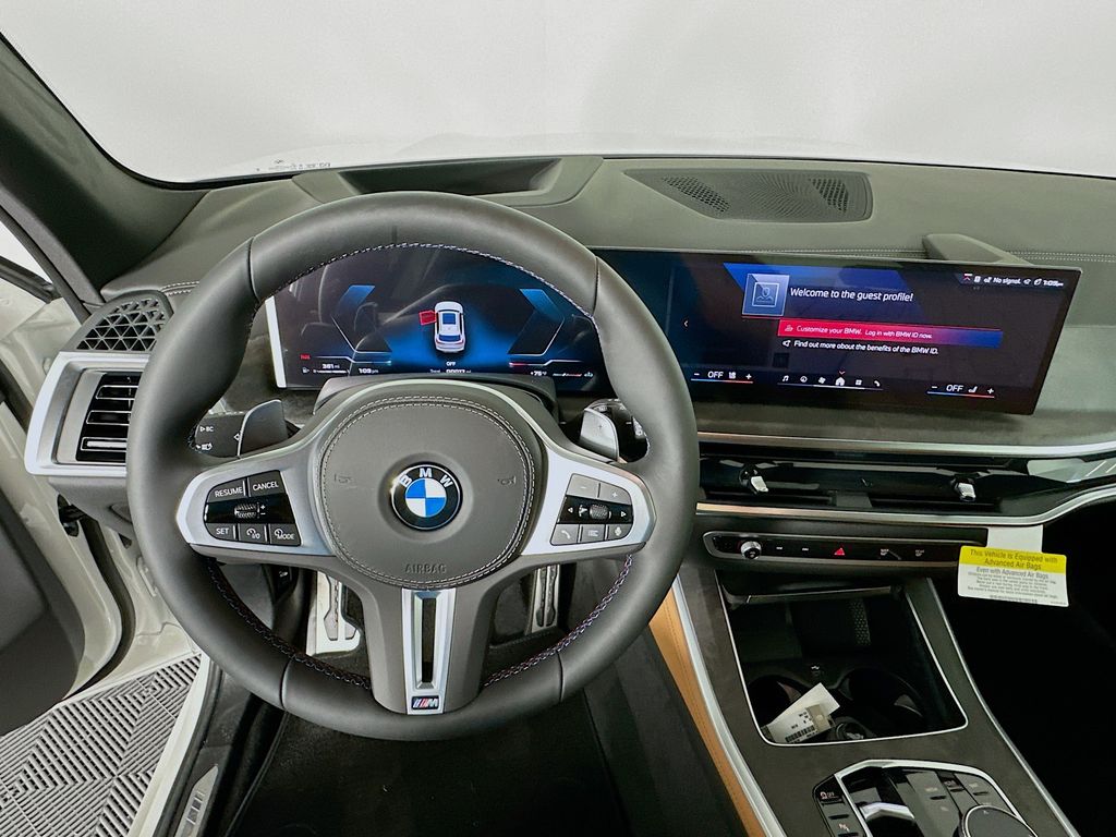 Thumbnail: 2026 BMW X5 - 10