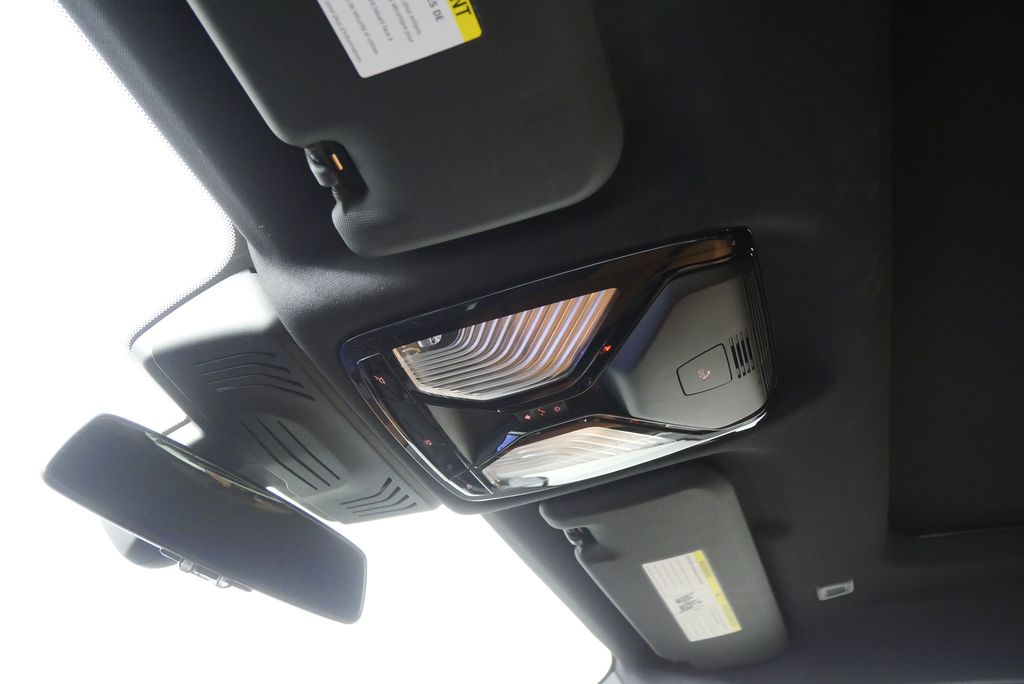 Thumbnail: 2023 BMW X4 - 24