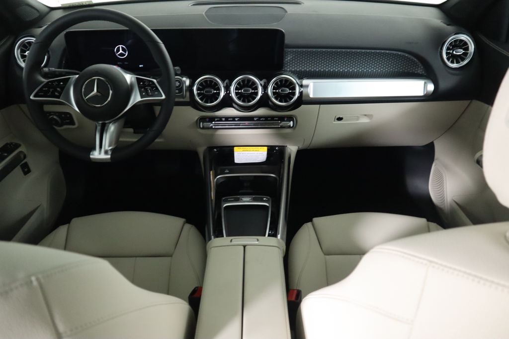 Thumbnail: 2025 Mercedes-Benz GLB - 13