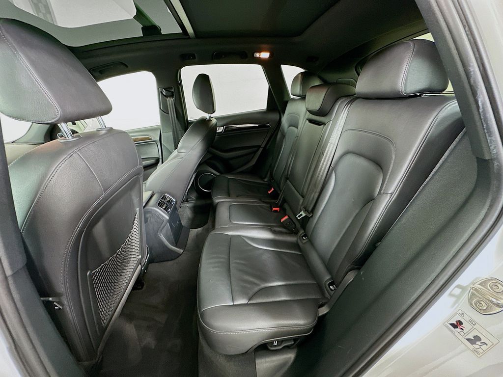 Thumbnail: 2016 Audi Q5 - 25