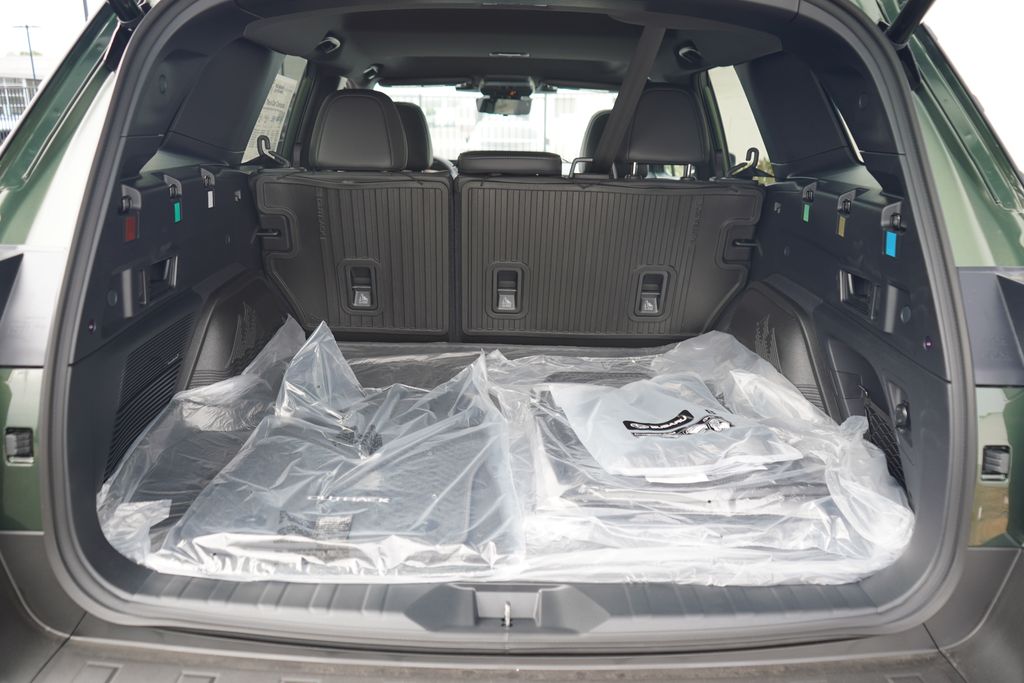 Thumbnail: 2026 Subaru Outback - 14