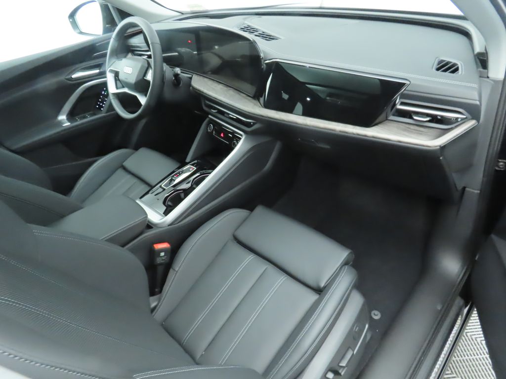 2025 Audi Q5 Premium 19